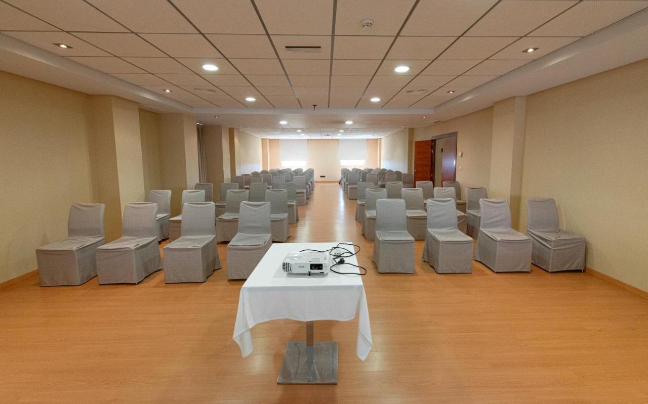 Hotel Sercotel Riscal 3*