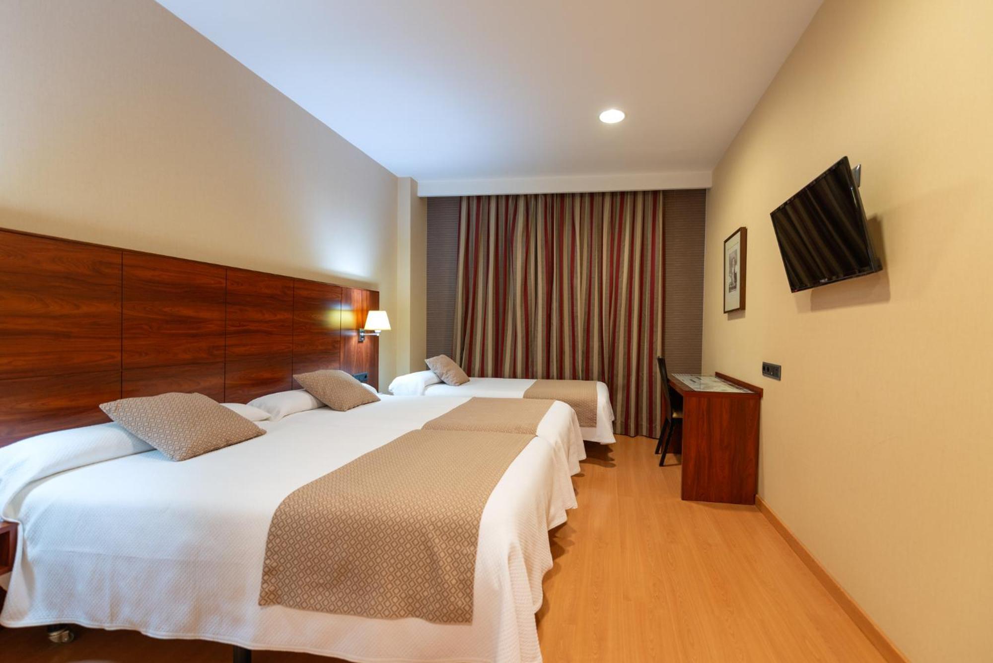 Sercotel Riscal Hotel 3*